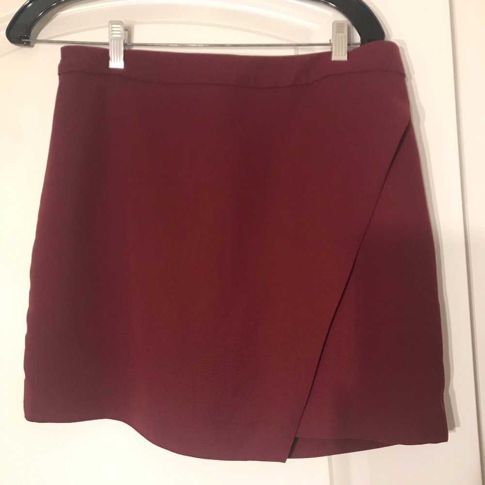 Banana Republic Maroon Skirt | Size 10